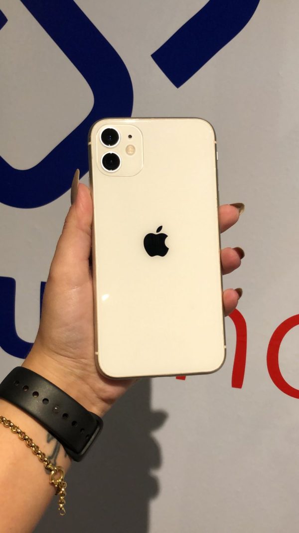 iPhone 11 128GB Branco- SEMI NOVO