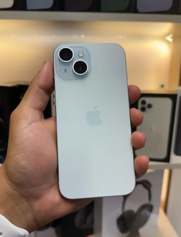 iPhone 15 128GB Azul - SEMI NOVO